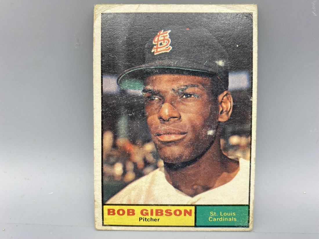 1961 Topps #211 Bob Gibson St. Louis Cardinals: 1961 Topps #211 Bob Gibson St. Louis Cardinals