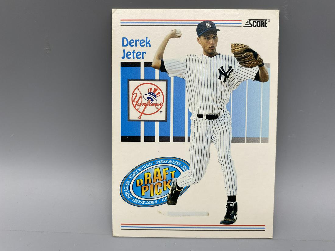 1993 Score #489 Derek Jeter Rookie Card (1 of 2)