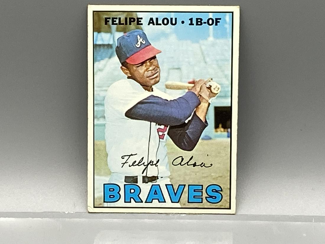 1967 Topps Felipe Alou #530 Tough High Number: 1967 Topps Felipe Alou #530 Tough High Number