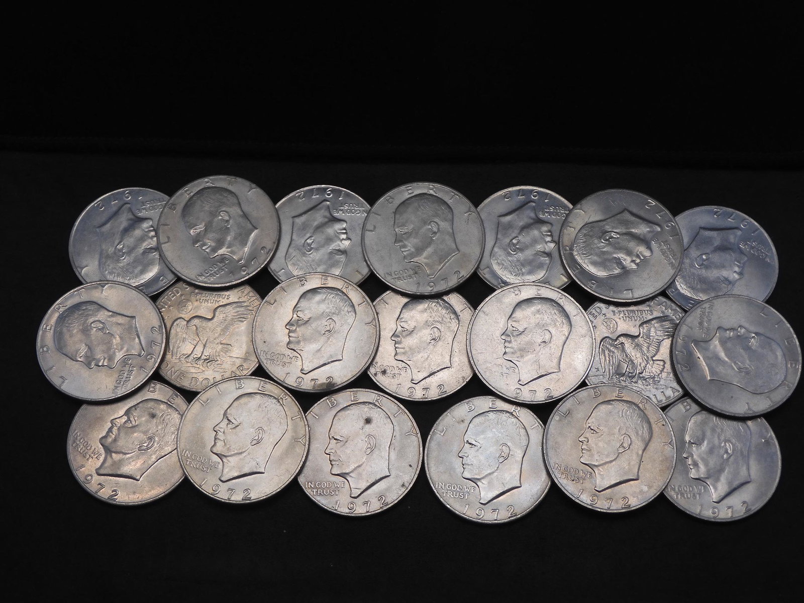 Roll Of 20 1972 Eisenhower Dollars. All Clad (1 of 3)