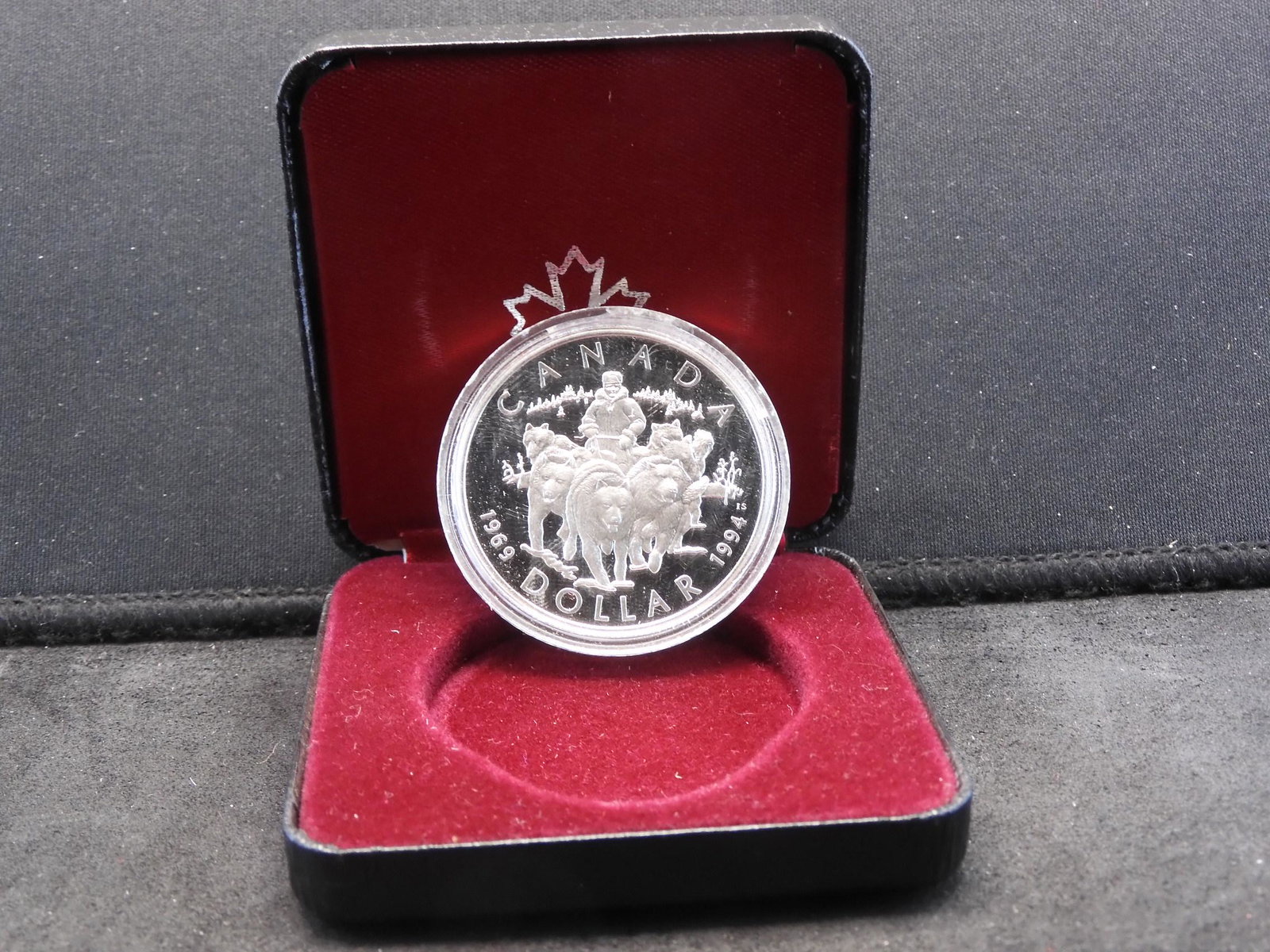 1994 Canadian Proof Silver Dollar Featuring Dog (1 of 3)