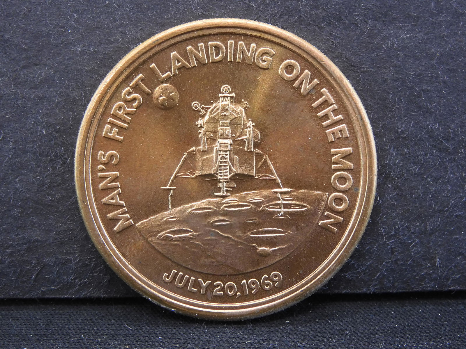 Apollo 11 Mission Commemorative Medallion (1 of 2)