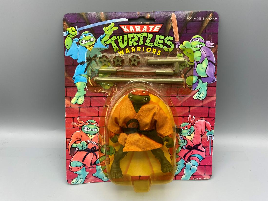 Karate Turtles Warriors Michaelangelo - Rare Vintage: Karate Turtles Warriors Michaelangelo - Rare Vintage TMNT Knockoff - NIP but bubble has released in spots
