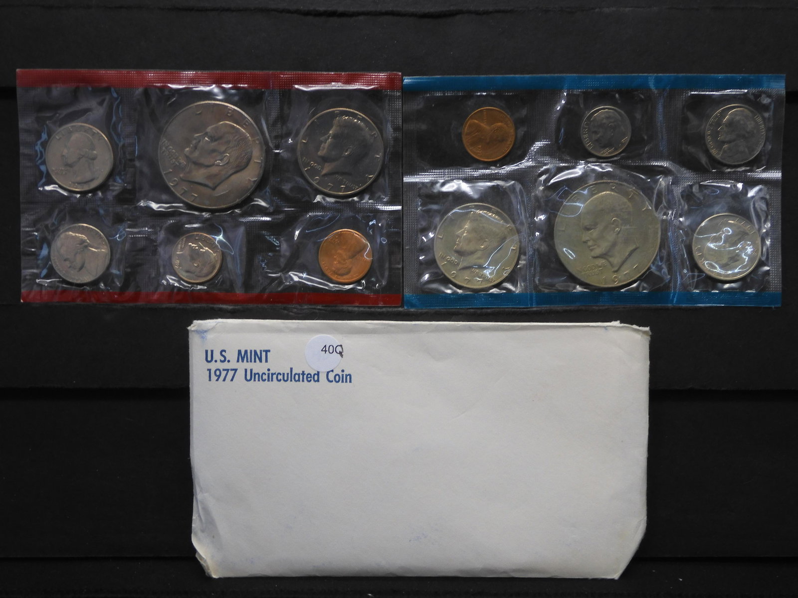 1977 P&D US Unc Mint Set W/ Eisenhower Dollars (1 of 5)