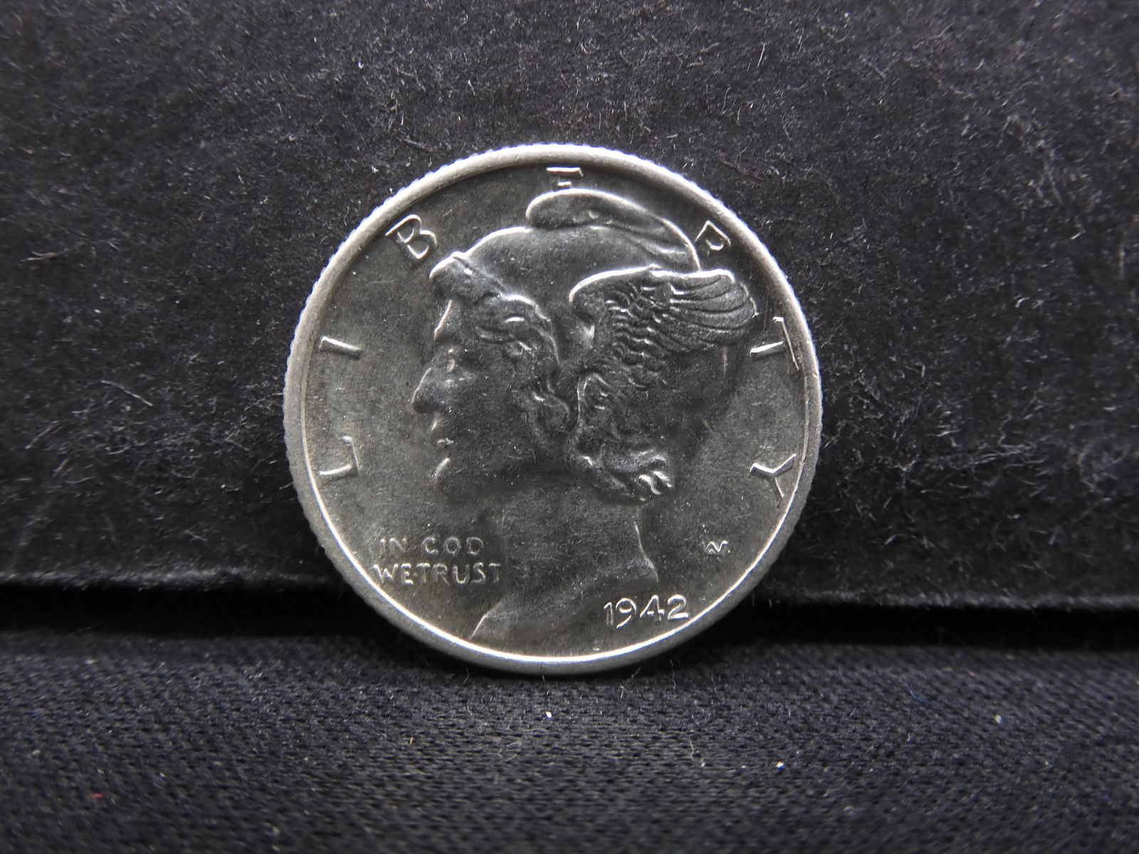 1942 S Mercury Dime High Grade (1 of 2)