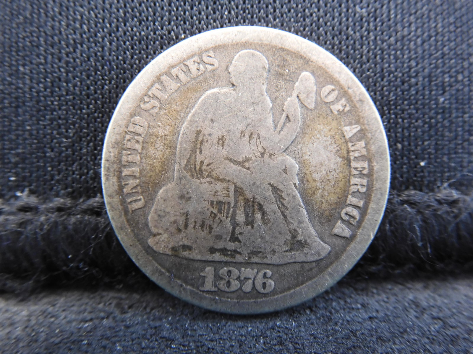 1876-CC Seated Liberty Silver Dime - Tough Date! (1 of 2)