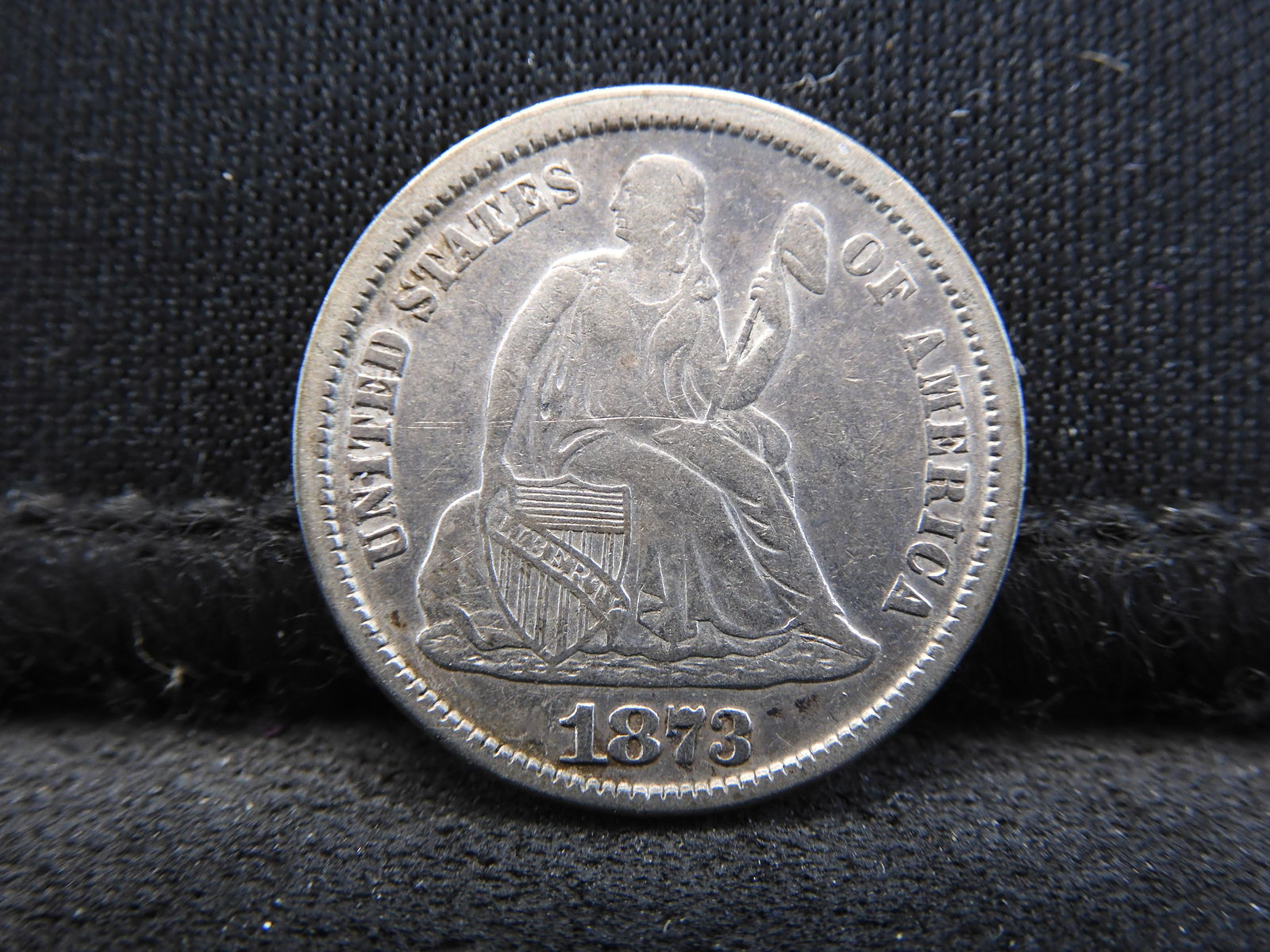 1873 Open 3 Seated Liberty Silver Dime - XF Condition! (1 of 2)