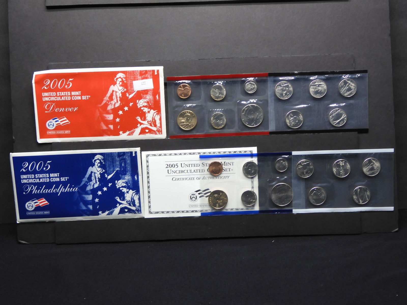 2005 U.S. Uncirculated P & D Mint Set OGP (1 of 11)