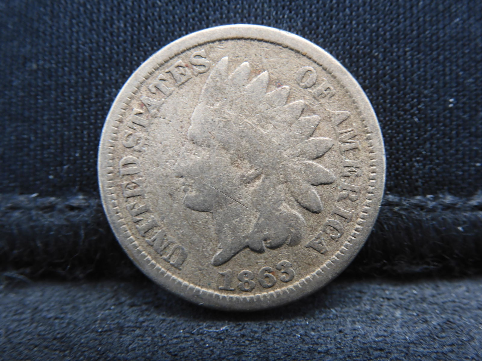 1863 Indian Head Cent - Nice Circulated! (1 of 2)
