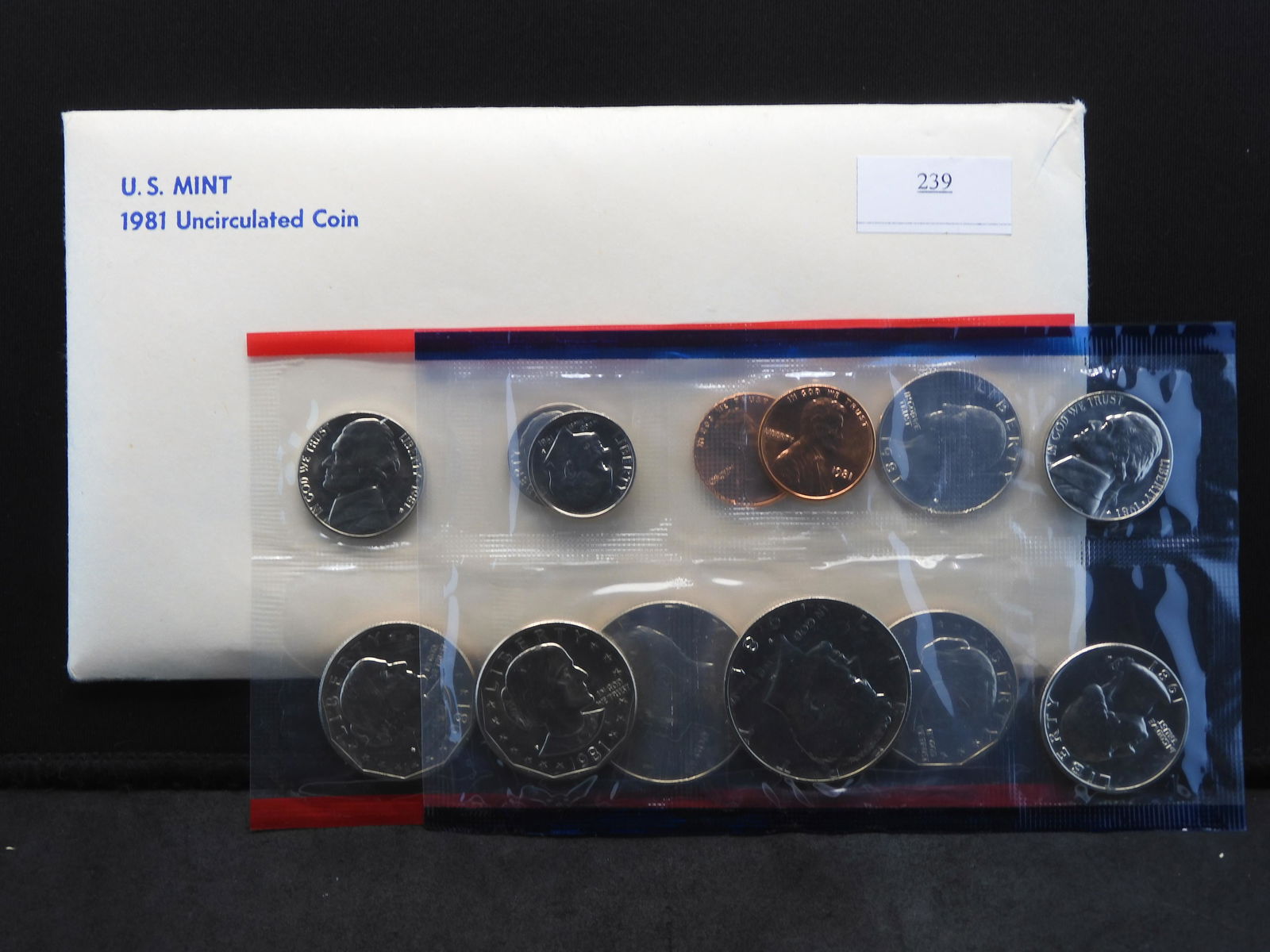 1981 U.S. Uncirculated P & D Mint Set OGP (1 of 5)