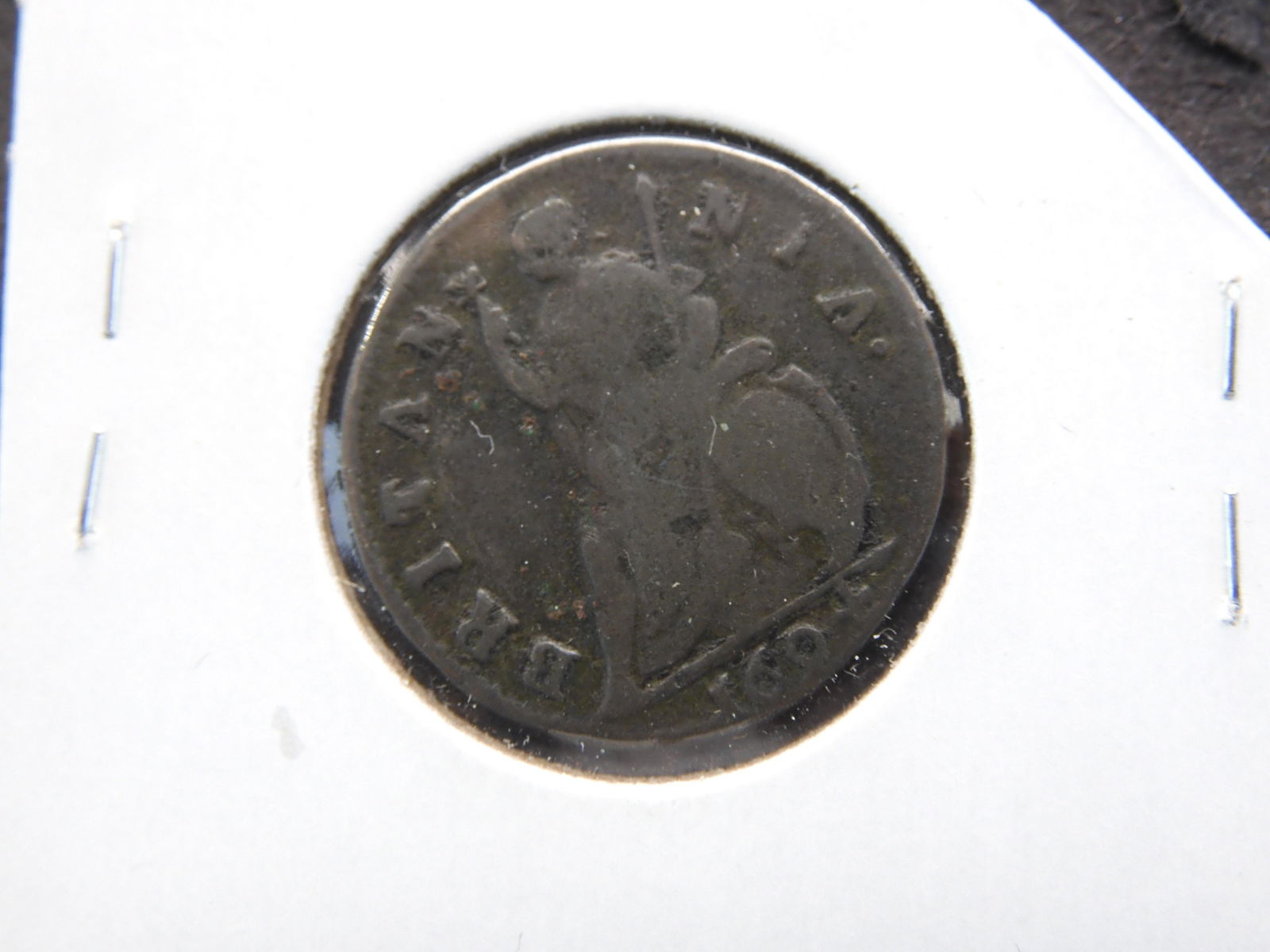 1694 Great Britain Farthing. (1 of 3)