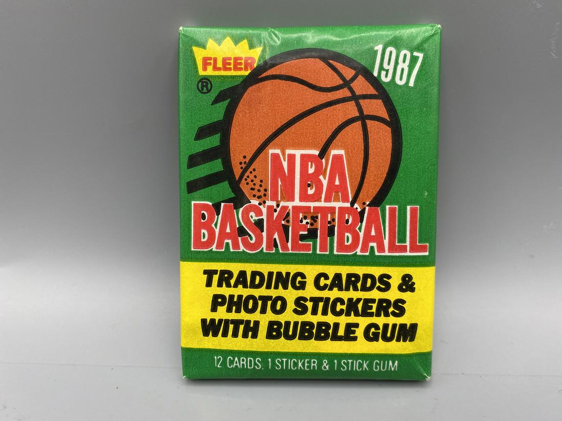 1987 Fleer Basketball Sealed Pack - Possible Jordan (1 of 2)