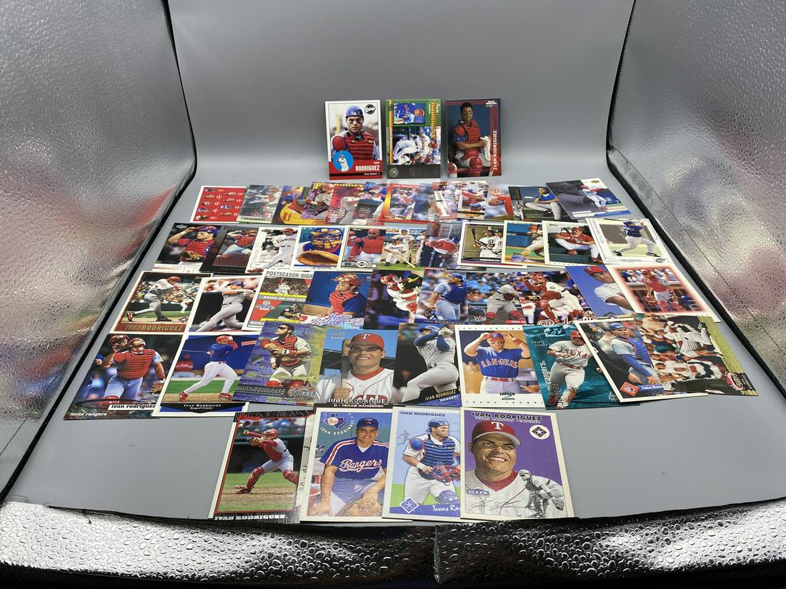 Lot of Assorted Ivan Rodriguez Baseball Cards (1 of 6)
