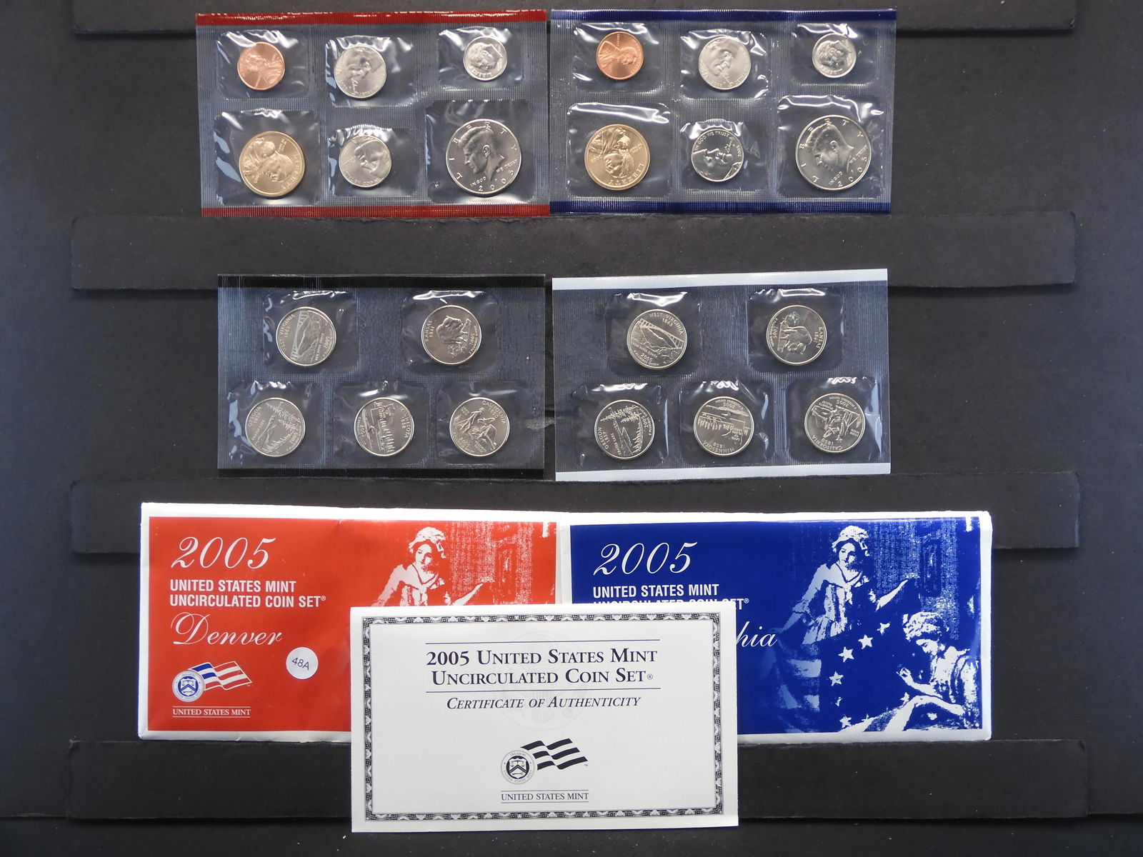 2005 P/D 22 Coin US Mint Set. GEM BU. (1 of 11)