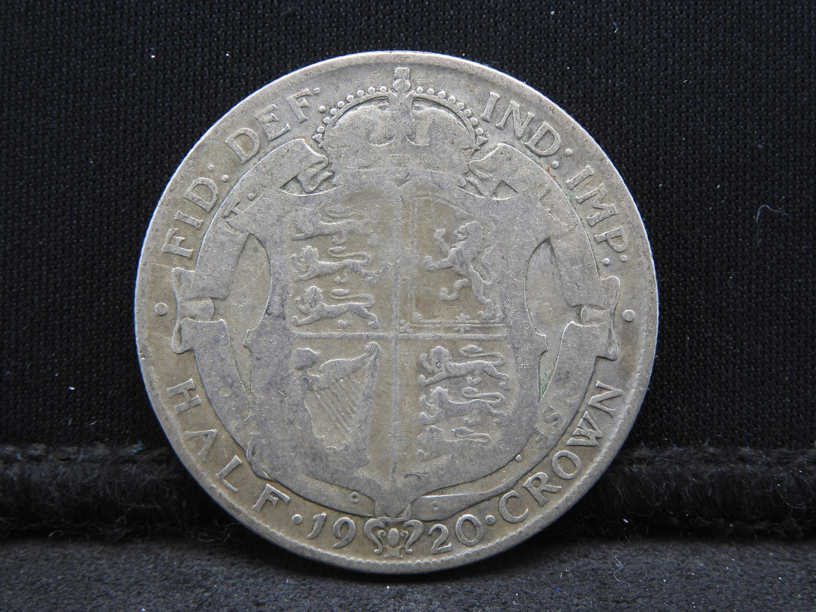 1920 Great Britain Half Crown 50% Silver Coin.  Coin (1 of 2)