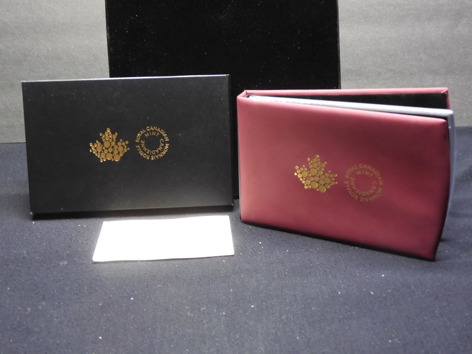 2016 Canada Special Edition $1 Tundra Swan Specimen (1 of 4)