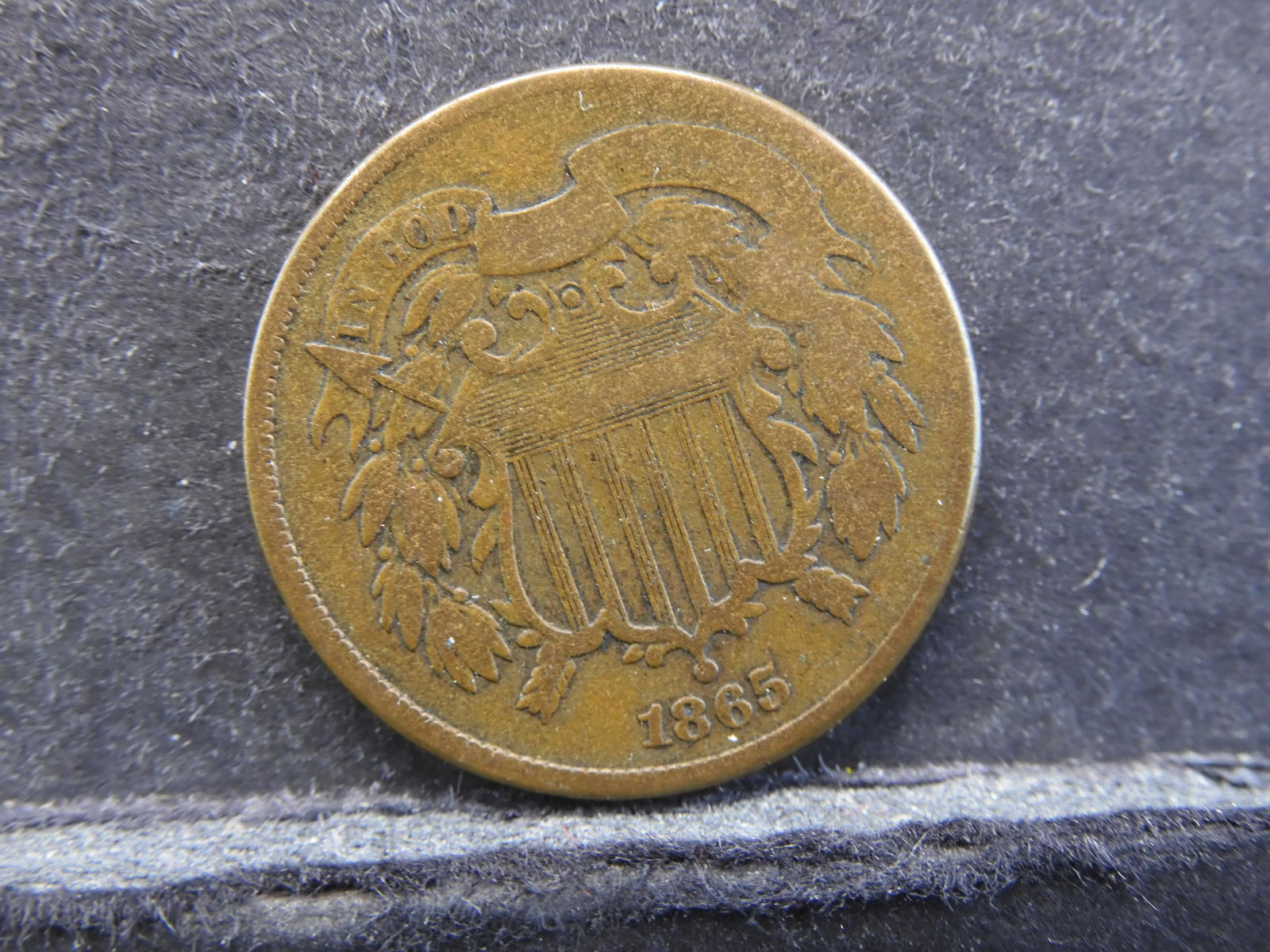 1865-P Philadelphia Mint Two Cent Piece 2c - Sharp (1 of 2)