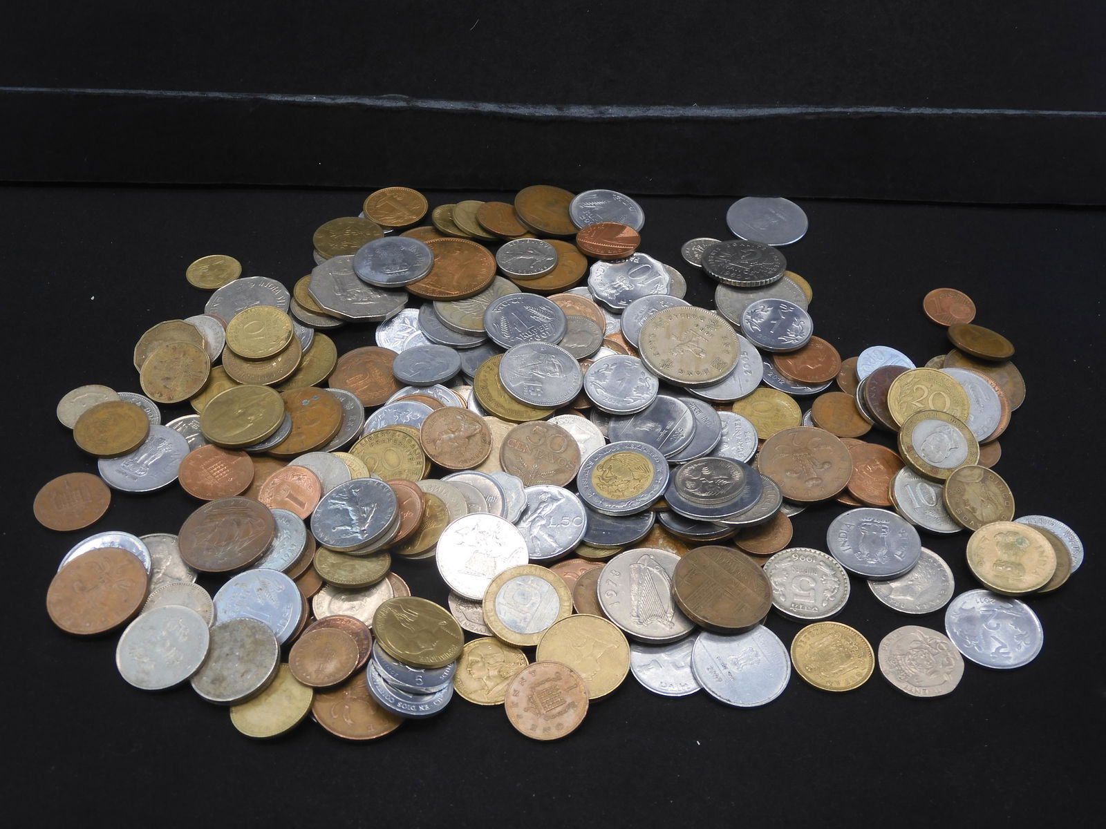 2 LBS. UNSEARCHED World/Foreign Coins (1 of 6)