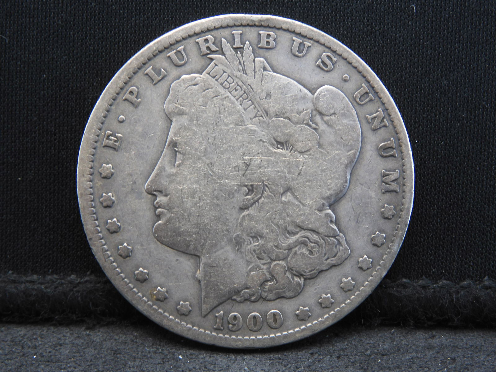 1900-O Morgan Silver Dollar 90% SILVER (1 of 2)