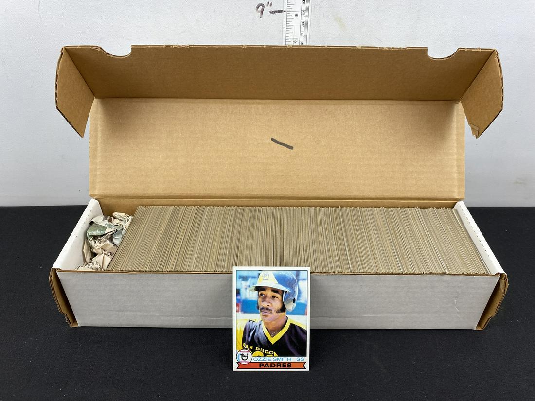 1979 Topps Baseball Complete Set - Ozzie Smith RC (1 of 3)