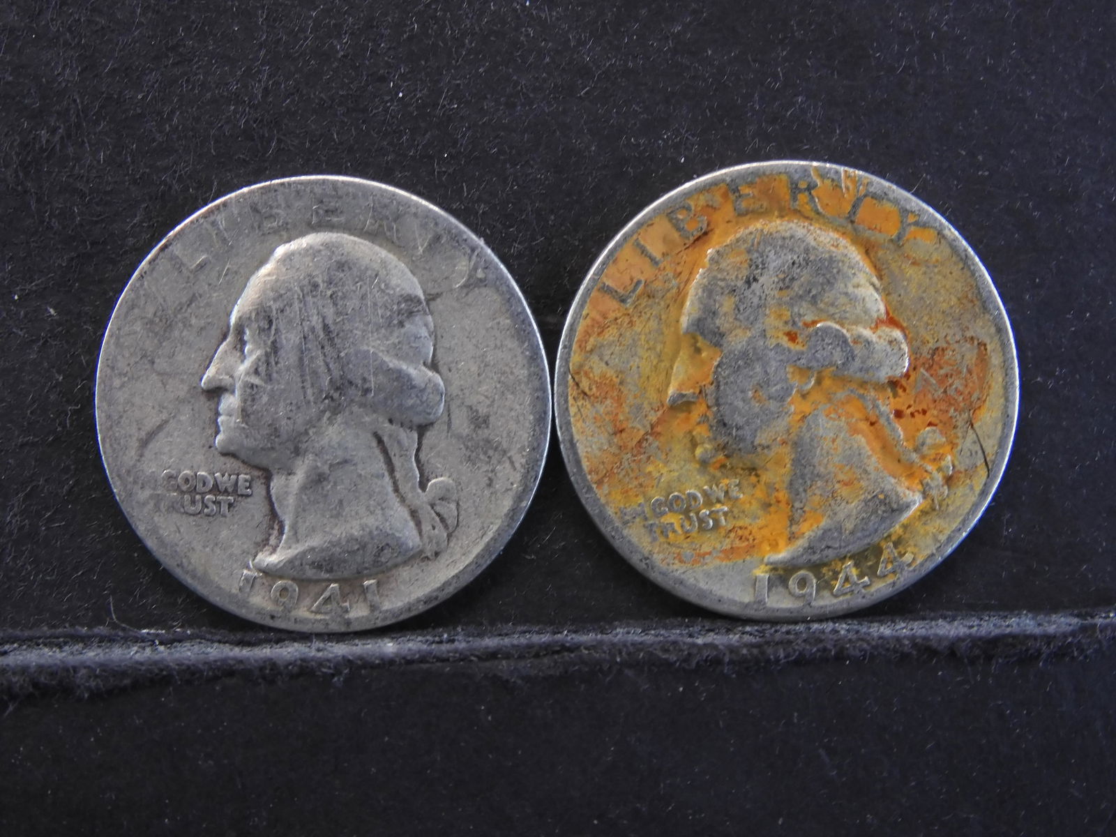 1941 & 1944 Silver Washington Quarters (1 of 2)