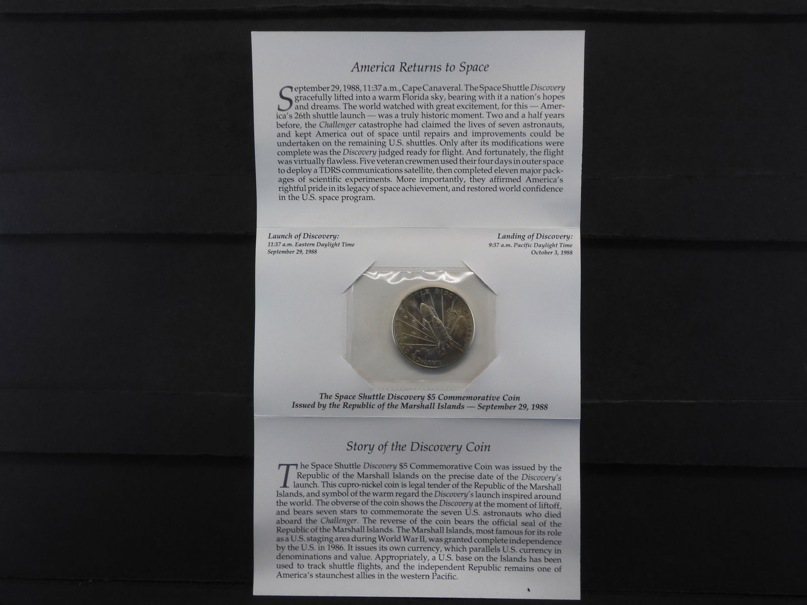 Republic of Marshall Island Space Shuttle Discovery 5$ (1 of 4)