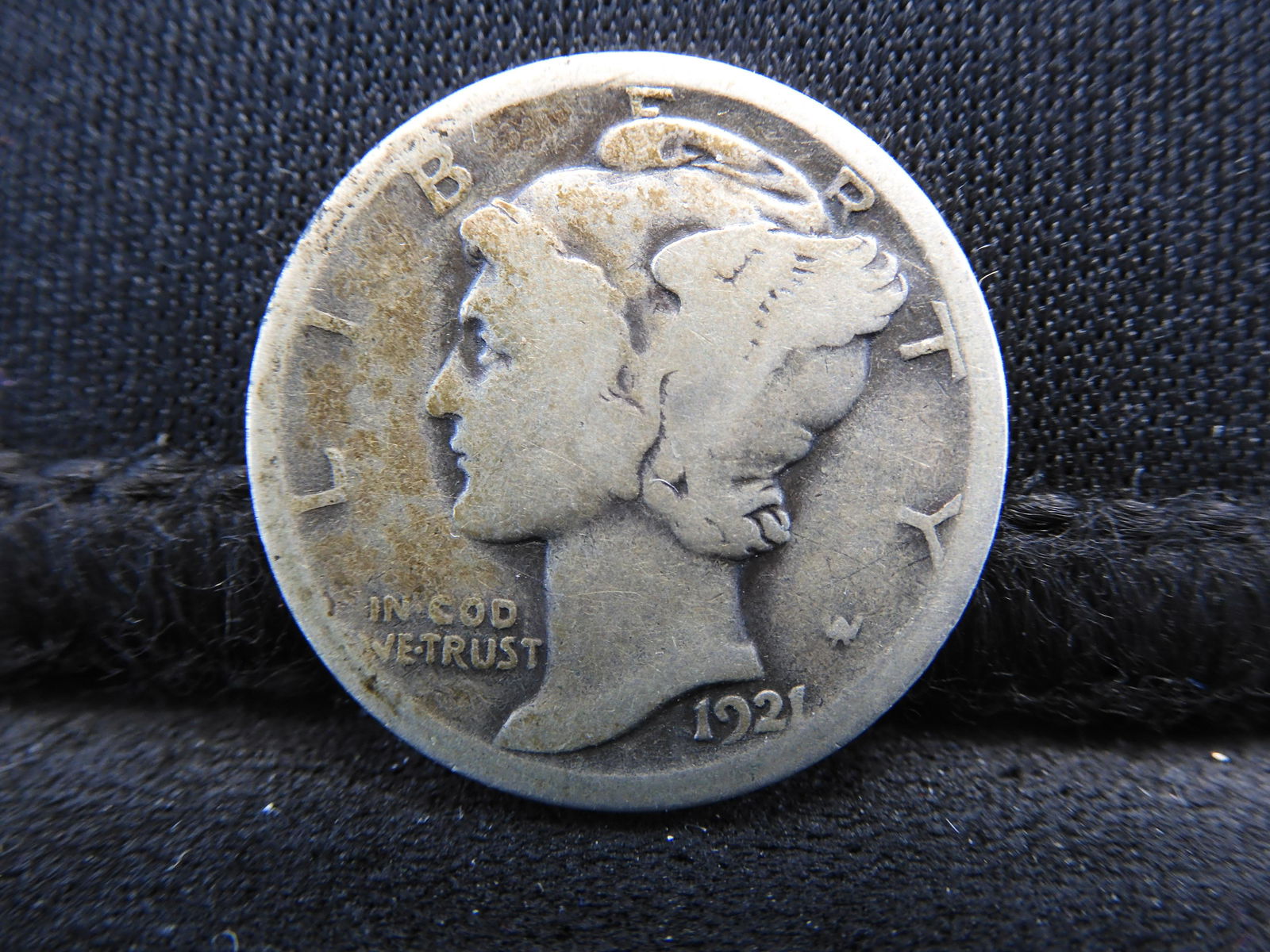 1921 Mercury Silver Dime - Better Date! (1 of 2)