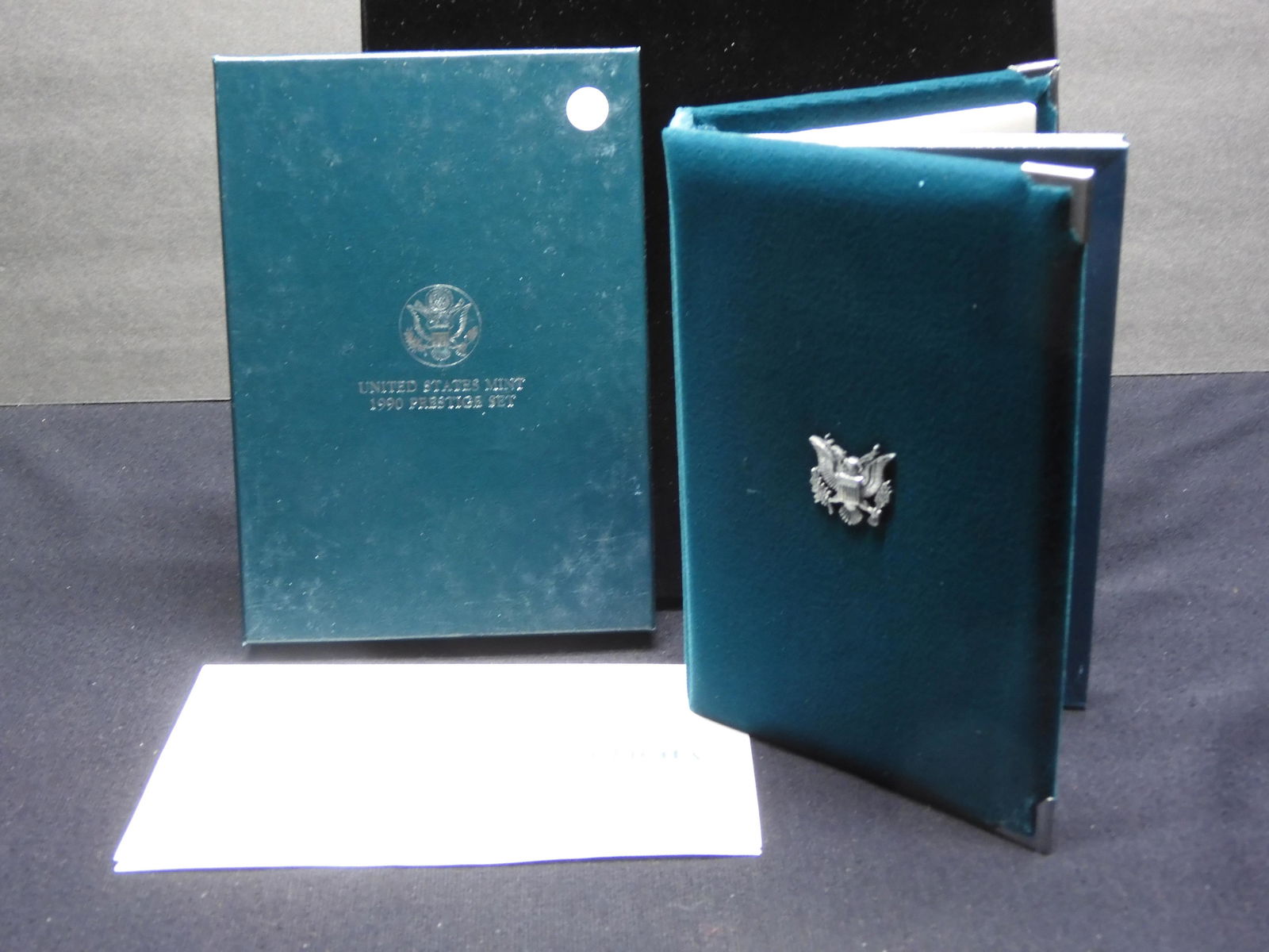 1990 -P US Proof Prestige Set contains a 90% Silver (1 of 4)