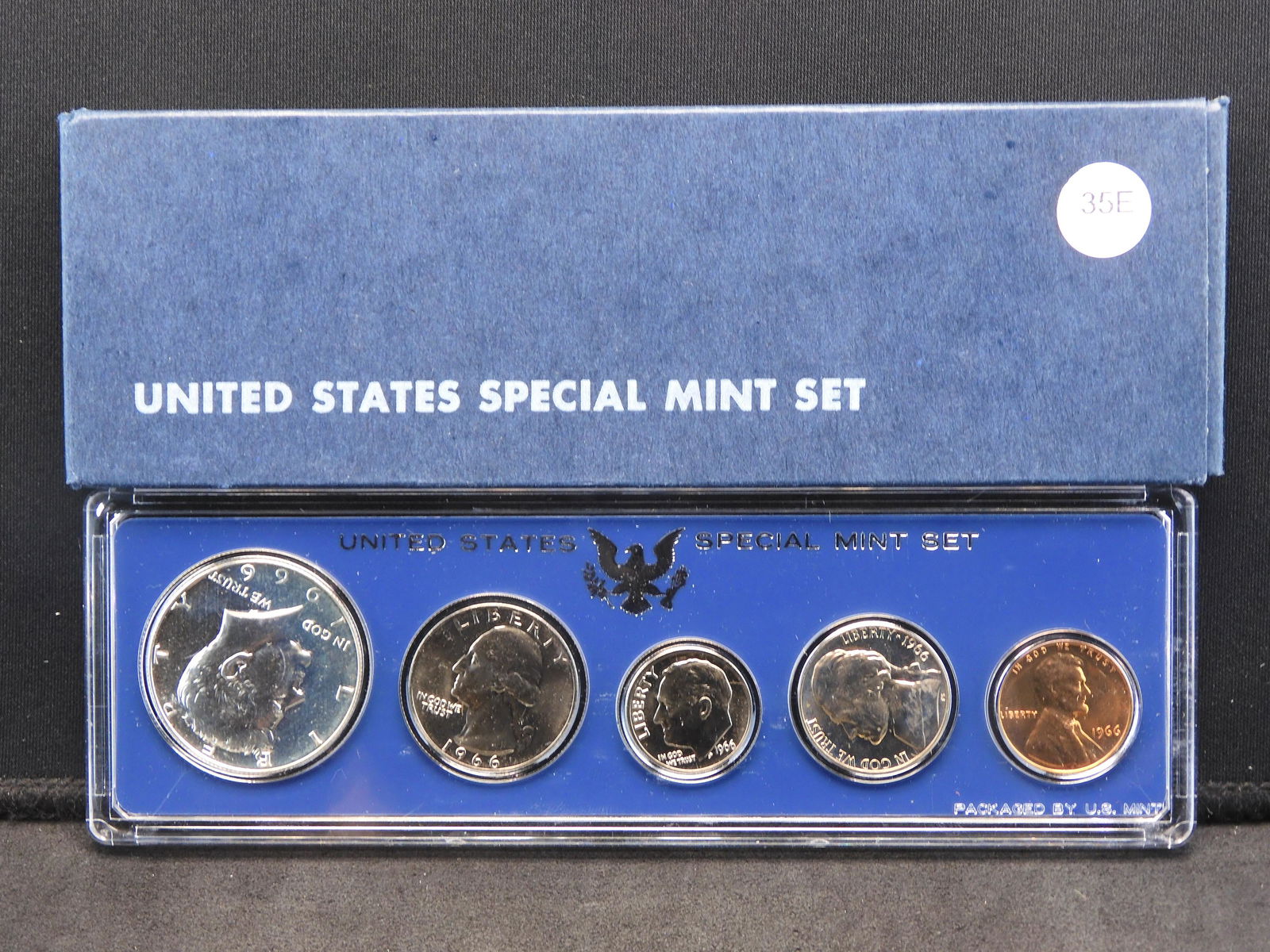 1966 US Mint SMS Set  40% Silver Kennedy Half Dollar (1 of 3)