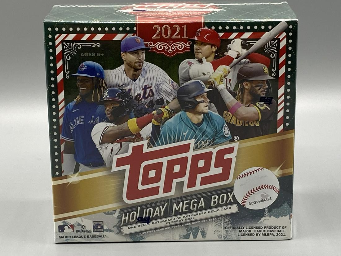 2021 Topps Baseball Holiday Mega Box (1 of 2)