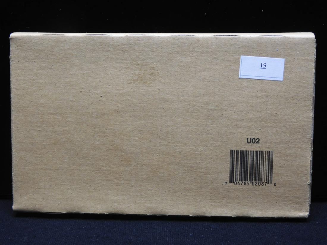 2002 US. Uncirculated P & D Mint Set - OGP - Still (1 of 5)