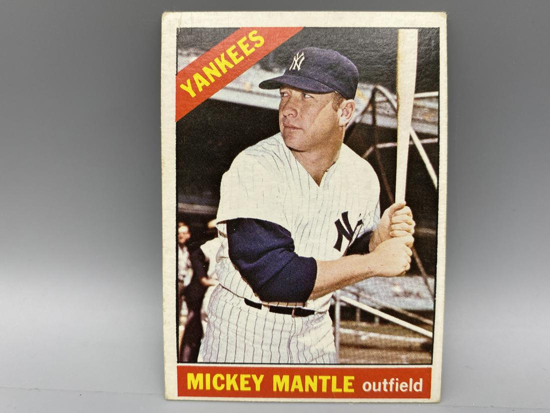 1966 TOPPS #50 MICKEY MANTLE - YANKEES / HOF (1 of 2)