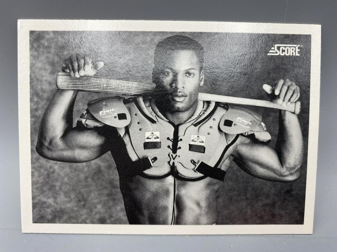 1990 Score Bo Jackson BO Card #697 - Shoulder Pads: 1990 Score Bo Jackson BO Card #697 - Shoulder Pads