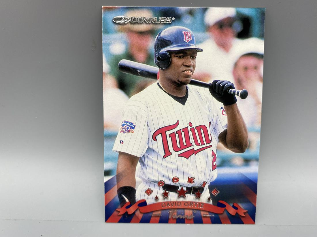 1998 Donruss David Ortiz RC #299 (1 of 2)