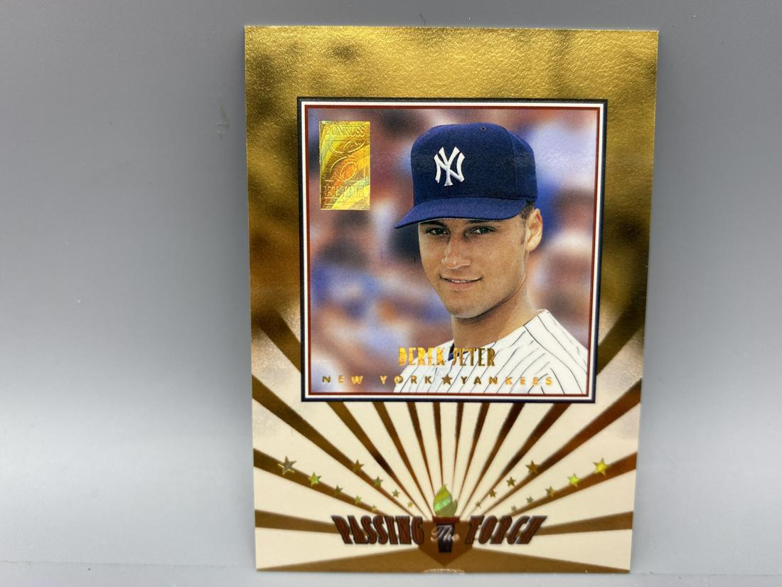 1997 Donruss Elite Passing The Torch Derek Jeter #11 (1 of 3)