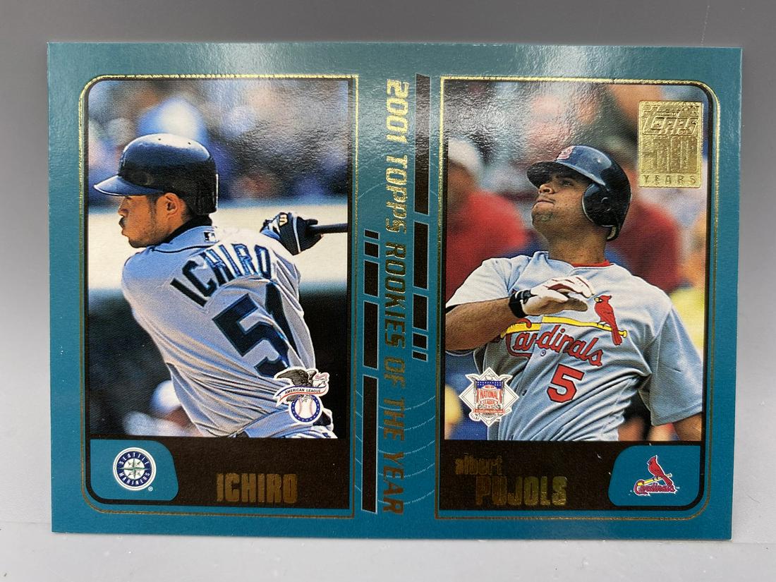 2001 Topps Traded Albert Pujols/Ichiro Suzuki RC #T99 (1 of 2)