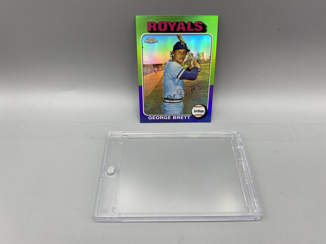 2014 Topps Chrome George Brett Throwback Rookie Reprint Refractor #228 (1 of 3)