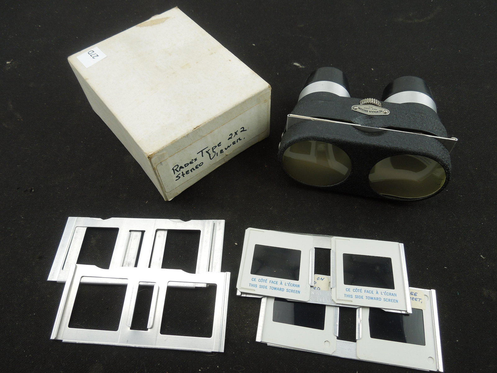 Newman Broun Radex Type 2x2 Stereo Viewer with Sample Slides (1 of 3)