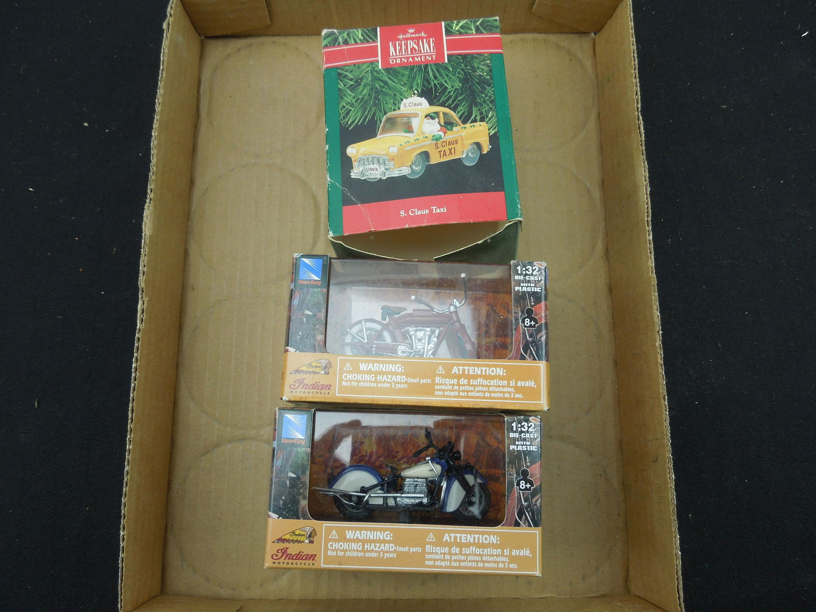 Hallmark Keepsake Taxi Ornament, 1939 Indian Four 1:32 Diecast, and 1912 Indian V-2 1:32 Diecast (1 of 4)