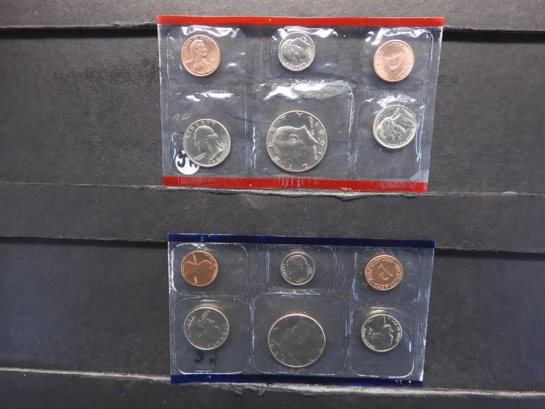 1987 P & D US Mint Set (1 of 5)