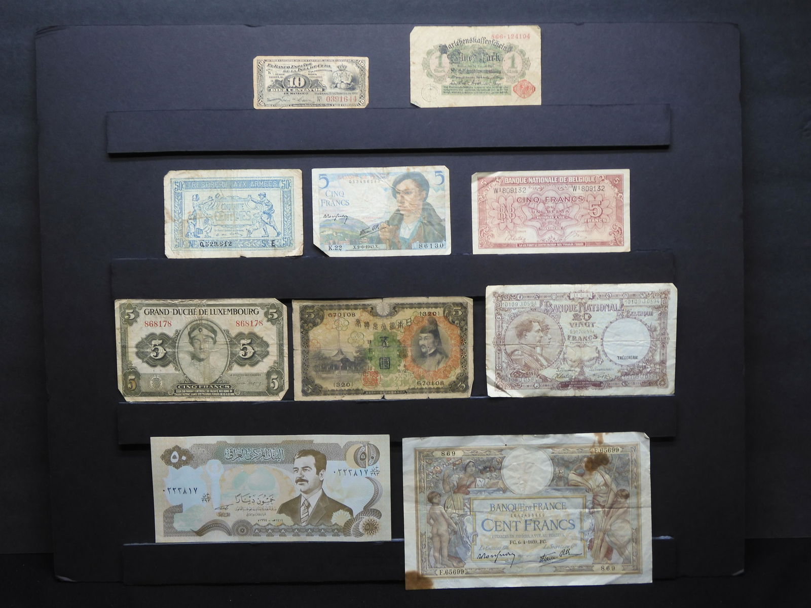 Assortment Of 10 Different Foreign Bank Notes. (1 of 6)