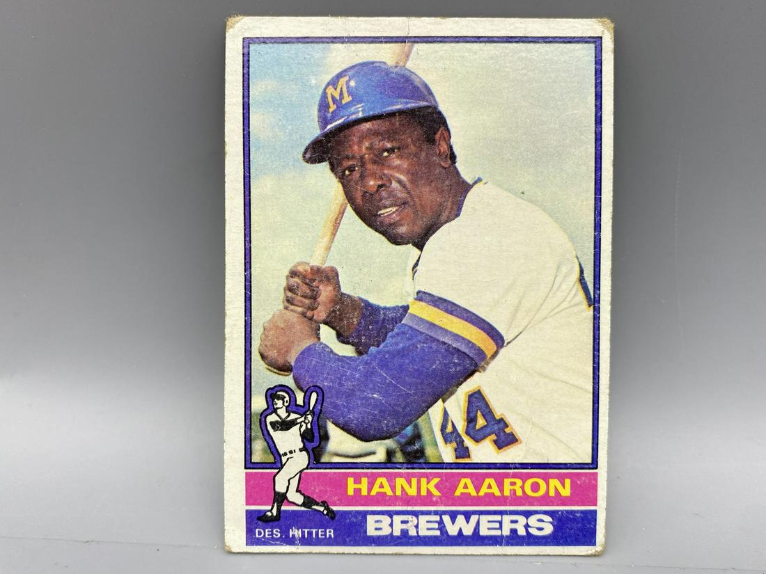1976 Topps Hank Aaron #550 (1 of 2)