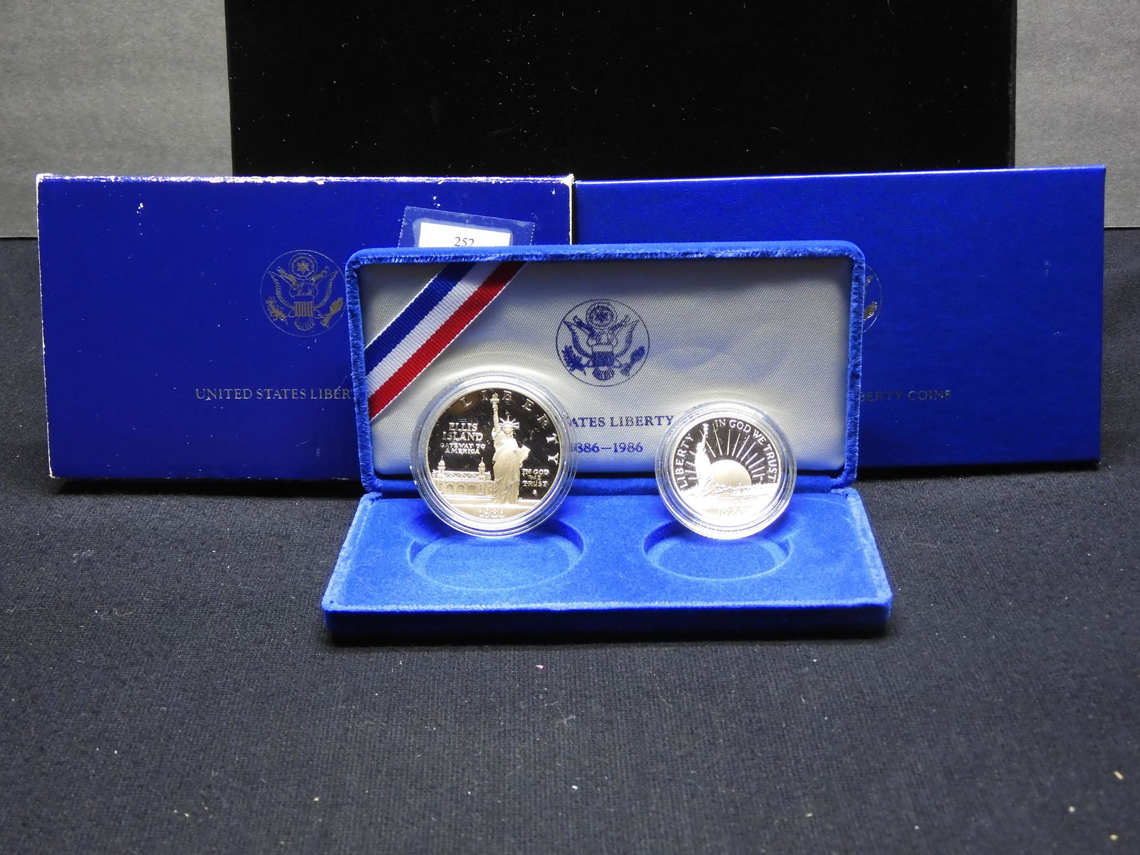 1986-S U.S. Statue of Liberty 2 Coin Proof Set (1 of 3)