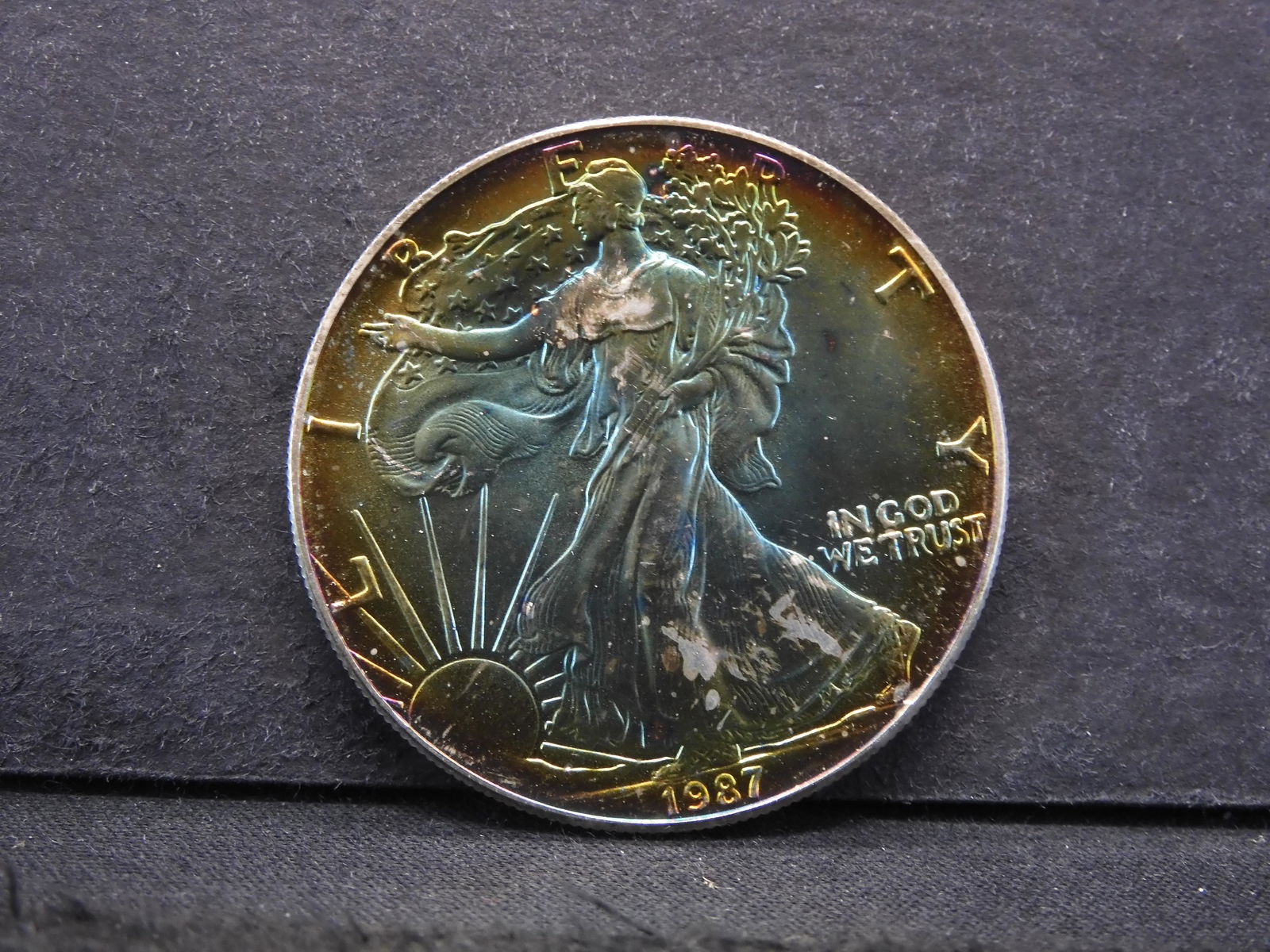 1987 Silver American Eagle Fantastic Tone ASE Choice Unc (1 of 2)