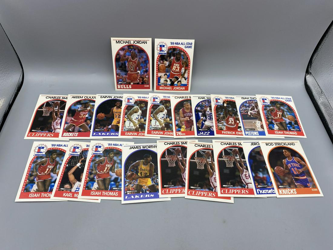 1989-90 NBA Hoops Basketball Assorted Cards W/ Many Stars - Michael Jordan, Magic Johnson, Hakeem (1 of 5)