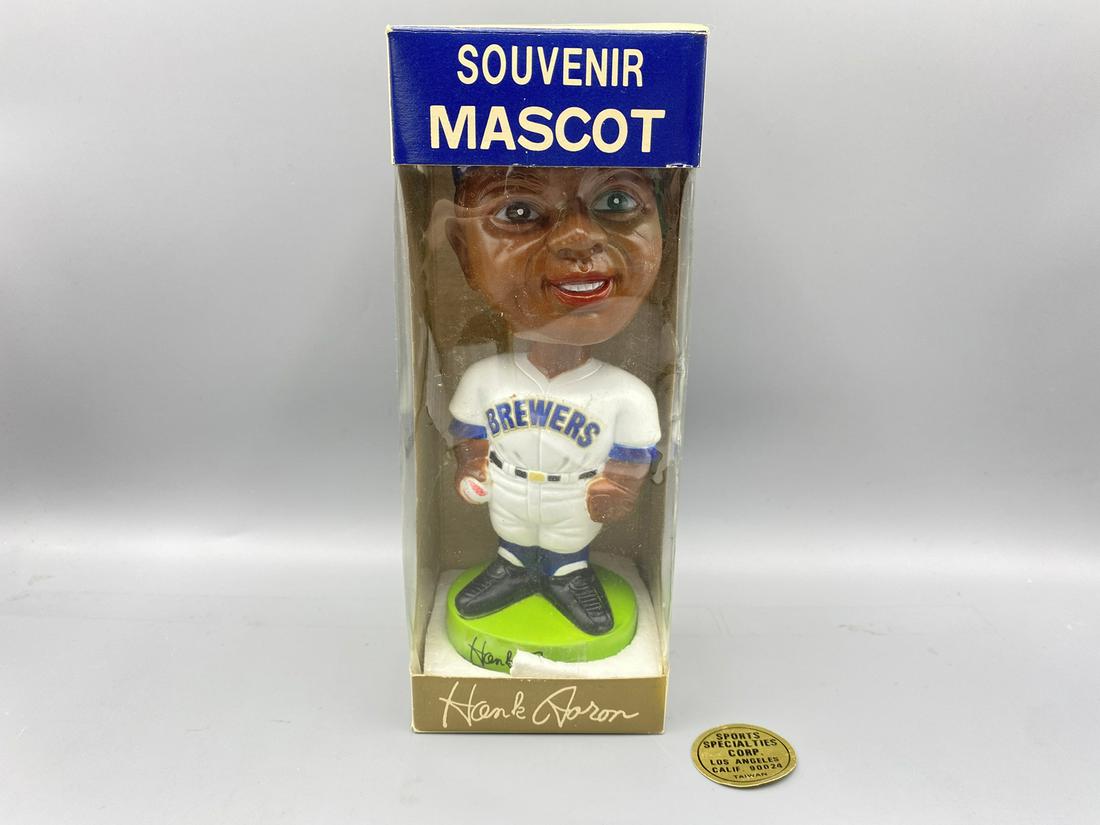 1974-75 Hank Aaron Bobblehead in Original Box and Package (1 of 5)