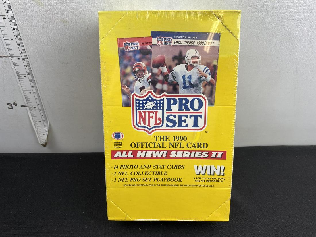 1990 Pro Set Football Unopened Box (1 of 3)