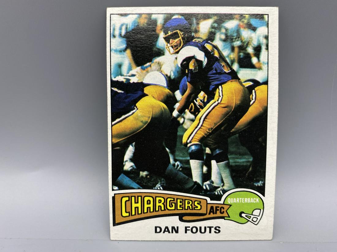 1975 Topps Dan Fouts RC #367 (1 of 2)