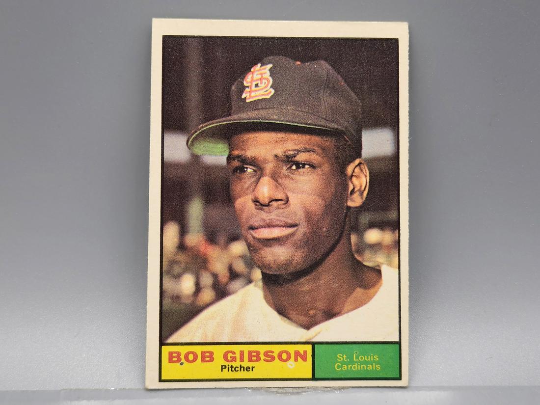 1961 Topps Bob Gibson #211 HOF: 1961 Topps Bob Gibson #211 HOF