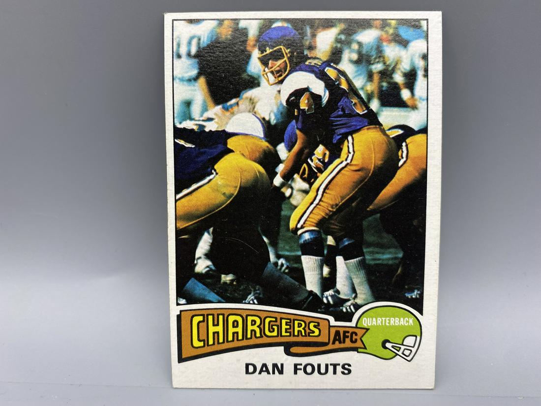 1975 Topps Dan Fouts RC #367 (1 of 2)